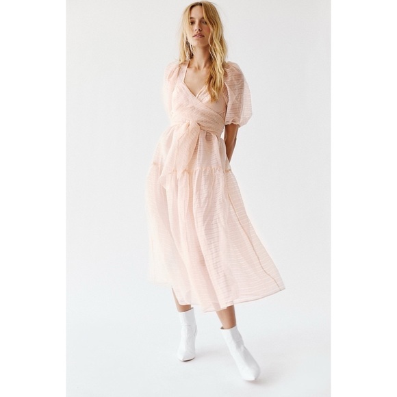 Free People Fairycore Whimsy Hailey Dress in Light Pink Size 0 - Picture 1 of 14